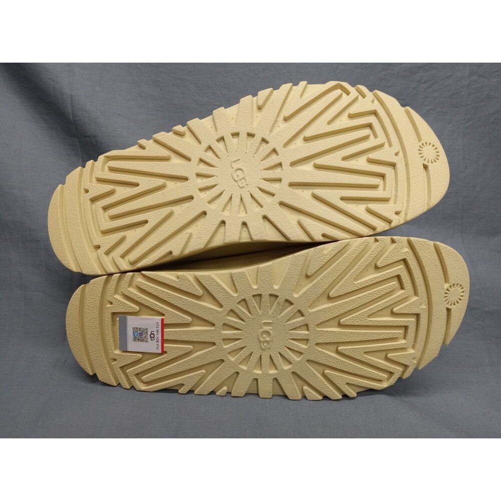 UGG Girls K Goldenglow Slide Slip-on Glow Yellow Size 5 NEW IN BOX! - Picture 11 of 13